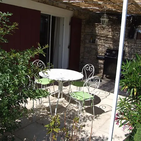 Holiday home Le Mas De Bel Air Pierrerue (Alpes-de-Haute-Provence)